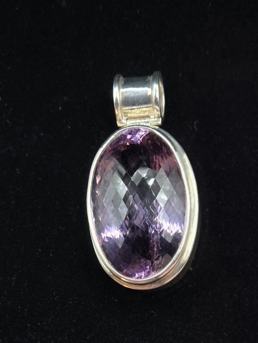 Sterling Silver Amethyst Oval Faceted Gemstone Pendant